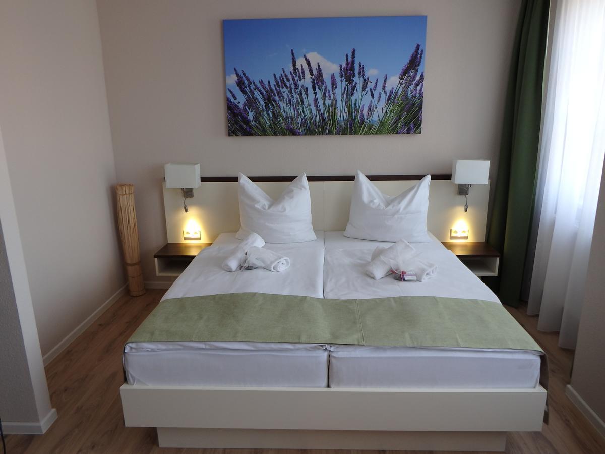 נאון Garni Hotel Lavendelhof מראה חיצוני תמונה