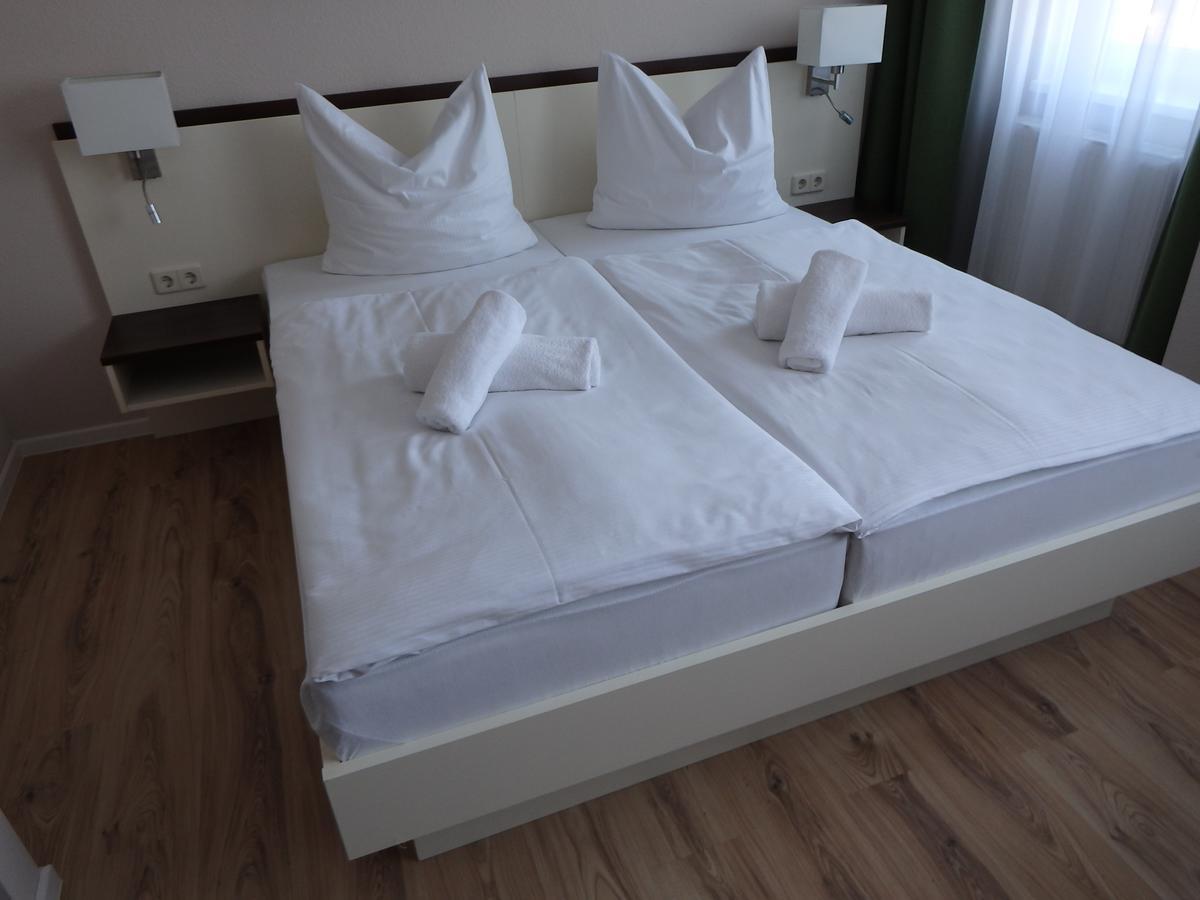 נאון Garni Hotel Lavendelhof מראה חיצוני תמונה